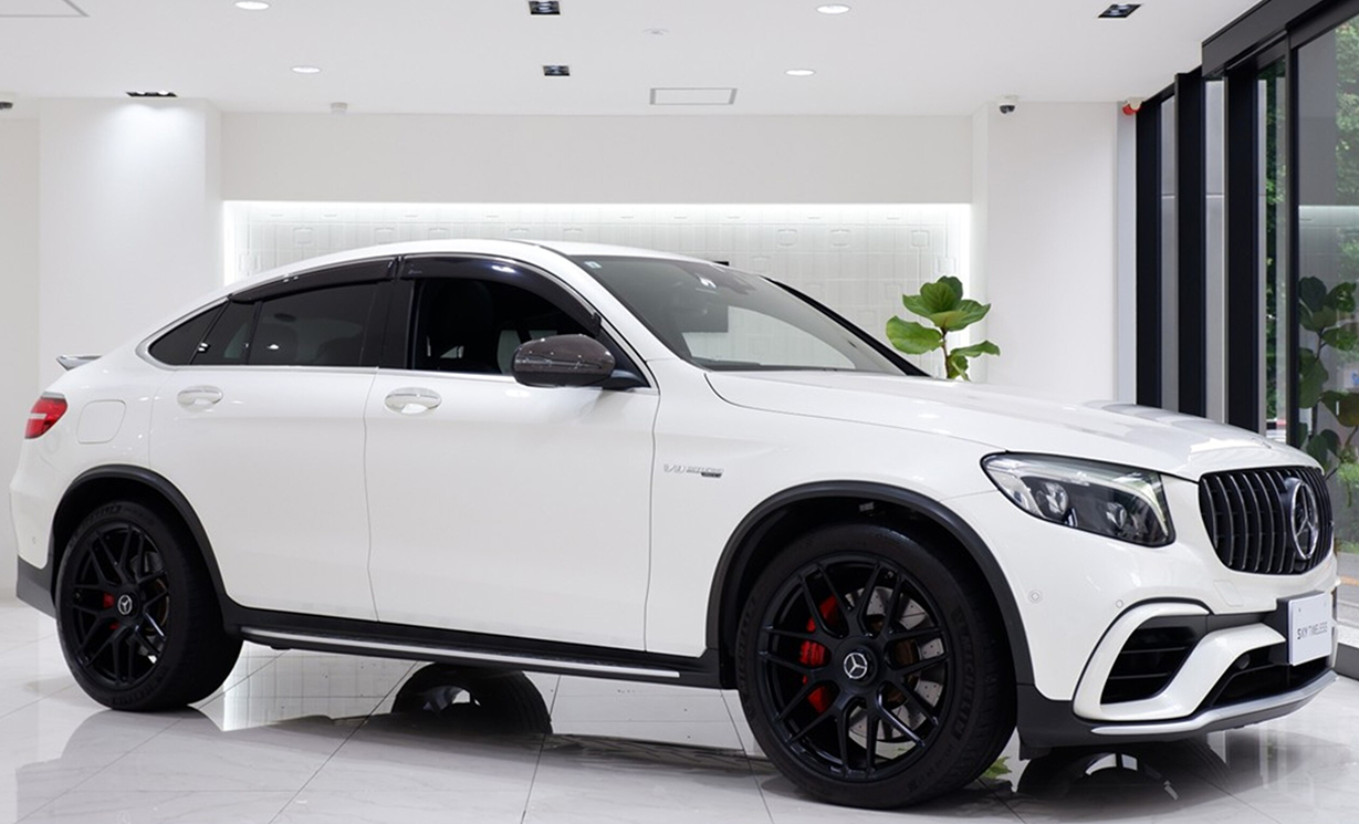 メルセデスAMG GLC63