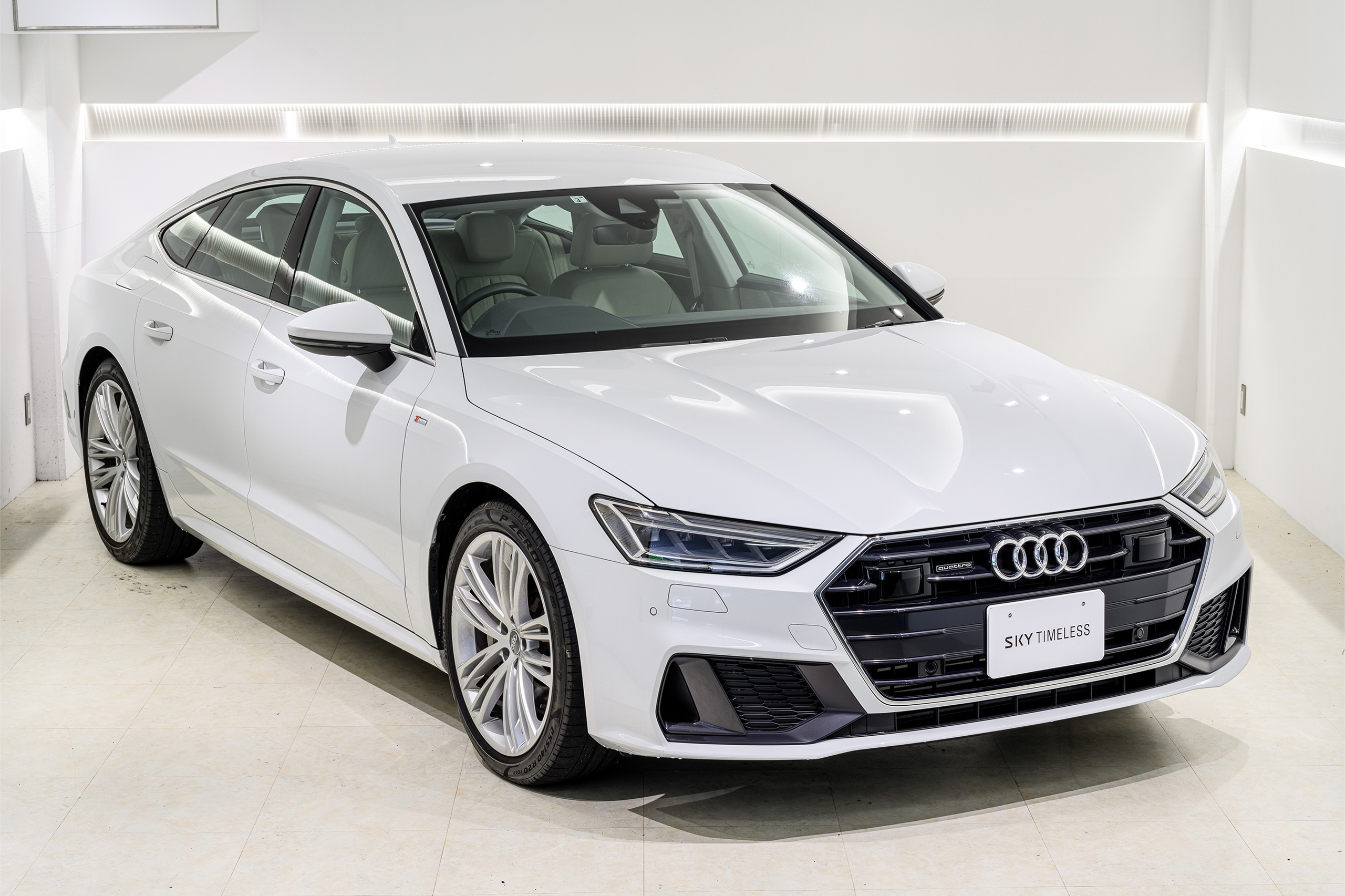 Audi　A7 SportBack　55TFSI quattroデビューパッケージ